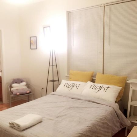 Cozy Bedrooms At University City In Philadelphia Exterior photo
